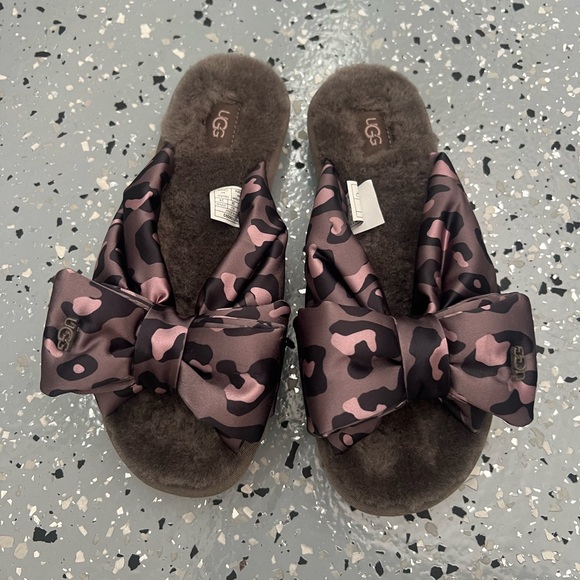 UGG Shoes - NWOT UGG LUSHETTE LEOPARD PUFFER WOMEN SLATE US 7